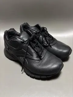 ブラックレザー スニーカー　Reebok DMX MAX +