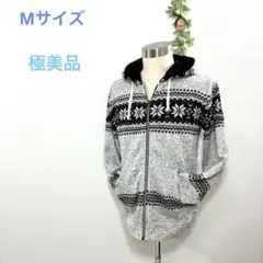 [極美品]雪の結晶柄 フリースパーカー❤️Mサイズ　グレー