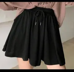 フレアスカート風　ショートパンツ
