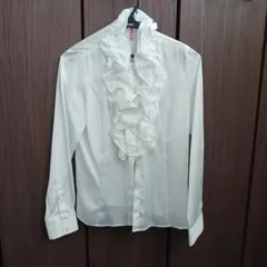 美品長袖フォーマルブラウス