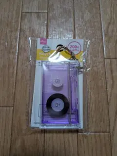 カセットテープキーホルダー パープルのサムネイル