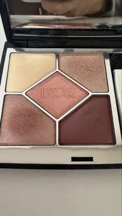 Dior アイシャドウパレット　サンククルール