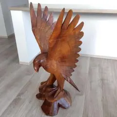 特大 木彫り 鷹 鷲 置物 高さ78cm 6.8kg 一刀彫 鳥 一本木 縁起物