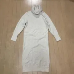 【ユニクロ】タートルネックニットワンピース