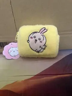 うさぎ ふわふわミニポーチ ちいかわ