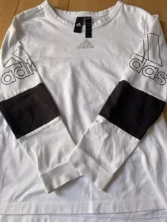 adidas アディダス　キッズ　ロンT 140センチ