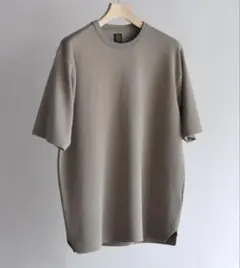 【美品】BATONER バトナー スムース編み 半袖Tシャツのサムネイル