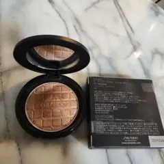 Item thumbnail for item b6864080-4b3d-47da-bf62-4a1c72a957db