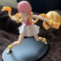 Reゼロ　フィギュア
