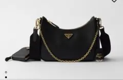 プラダ Re-Edition 2005 サフィアーノレザー バッグ