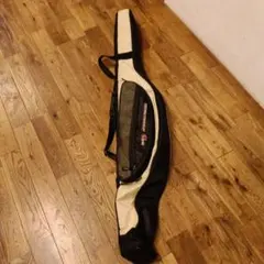 m.u SPORTS(ミエコウエサコ)ゴルフクラブケース【破損品】 - メルカリ