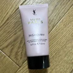 Yves Saint Laurent MON PARIS ボディローションのサムネイル