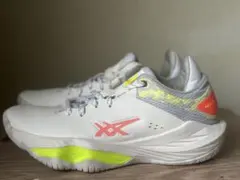 ASICS NOVA SURGE バスケットボールシューズ