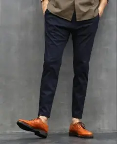 The DUFFER of ST.GEORGE｜スリムフィット ネイビー パンツ