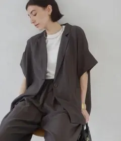 も*美様 ANGIE 接触冷感 レーヨン混 半袖ジャケット / セットアップ対応のサムネイル