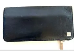 TAKEO KIKUCHI黒いレザー二つ折り財布