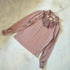 axes femme レーストップス M ピンク フラワー ビジュー装飾 フリル