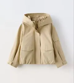 ベージュ フード付きジャケット