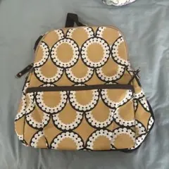 バックパック 黄・白・黒のパターン