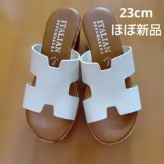 ITALIAN SHOEMAKERS ウェッジソールサンダル ホワイト 36のサムネイル