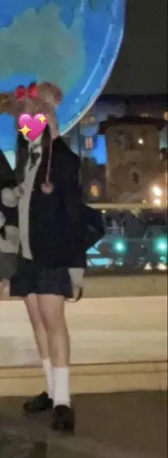 制服ディズニー グレーニット　SHEIN Vネックノースリーブセーター Lサイズ