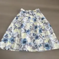 プロポーションボディードレッシング　花柄スカート