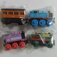 トーマス　アニー　サムソン　ロージー　木製レールシリーズ　4点セット