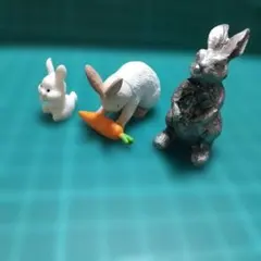 ウサギ ミニフィギュア