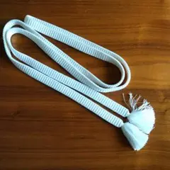 ホワイト 編み込み帯締め 房付き