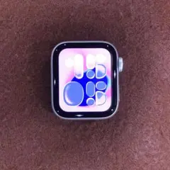 APPLE WATCH　SE２ GPSスターライト40mm BT最大容量100%