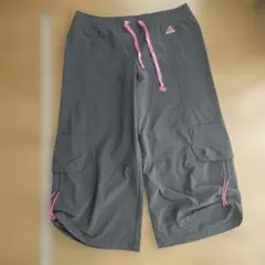 adidas カーゴハーフパンツ　ブラックのサムネイル