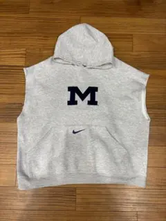 Nike グレー ノースリーブパーカー M刺繍