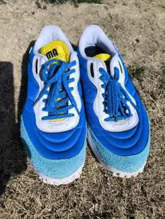 Item thumbnail for item 32db4335-8854-4ff7-ae7f-70f15318cf26