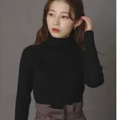 センスオブプレイスバイアーバンリサーチ　ストレッチリブハイネックセーター