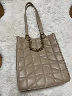【ZARA】ベージュ キルティングショルダーバッグ