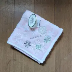 【新品】TOCCA タオルハンカチ ピンク 花柄 刺繍のサムネイル