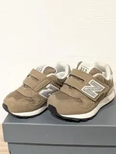 【美品】ニューバランス IO313TH2 12.5cm ブラウン