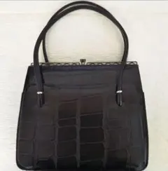 クロコダイル調 ブラックフォーマルバッグ 小銭入れ付き - メルカリ
