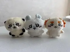 ちいかわ　お座りぬいぐるみ　ラッコ　モモンガ　シーサー