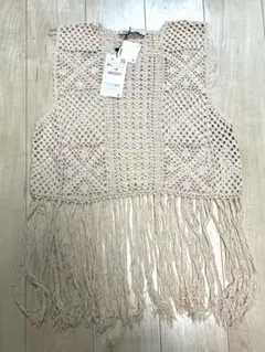 新品　ZARA フリンジベスト　Ｌ