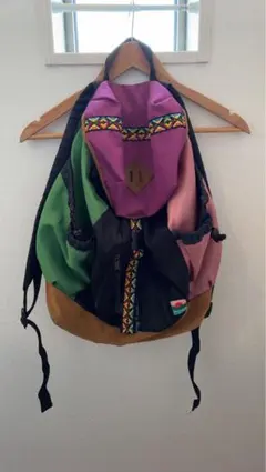 TITICACA チチカカ マルチカラー リュック バックパック 大容量のサムネイル