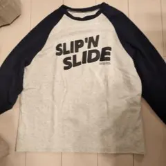QT Fashion SLIP'N SLIDE 長袖Tシャツ