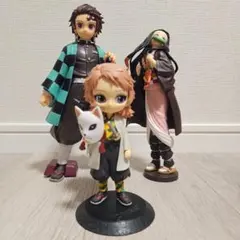 ア*ル様 竈門炭治郎・禰豆子、錆兎の3種のフィギュアセット