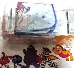 Item thumbnail for item 6b5e30ab-f9c3-4727-8cfe-896d0af60d7f