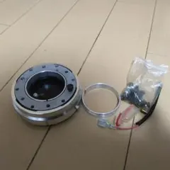 ディフェンダー用 モトリタ ステアリングボス 36山(スプライン