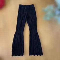 ケーブル編みフレアパンツ 黒