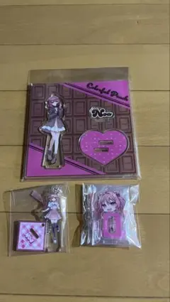 カラフルピーチのあアクリルスタンド３点セット