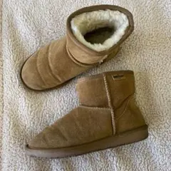 Item thumbnail for item 33949cc3-89f1-4041-85f5-50e2614e61f8