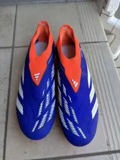 adidasプレデター FG サッカースパイク 青赤 使用少 美品 - メルカリ
