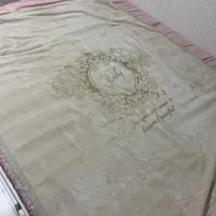 rady 毛布